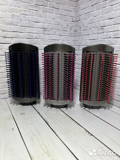 Насадка-щетка для выпрямления волос Dyson