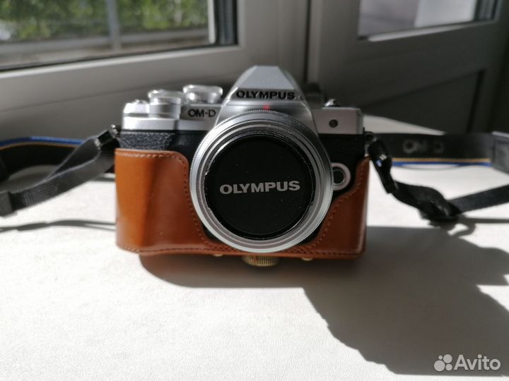 Olympus omd em 10 mark 3 m.zuiko digital 14-42мм
