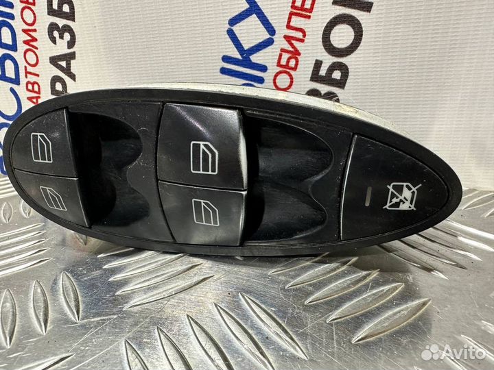 Эбу стеклоподъемников Mercedes-Benz W211