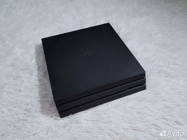 PS4 Pro 1Tb 7208 + рабочий онлайн и игры