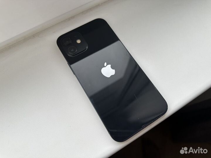 iPhone 12, 128 ГБ