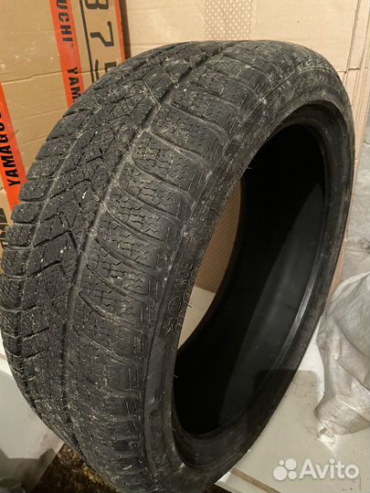 Pirelli Winter Sottozero 3 245/40 R19 98V