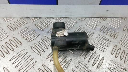 Моторчик омывателя фар toyota RAV 4 ZCA2 (99Z13NN0
