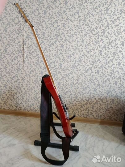 Электро гитара с комбоусилителем