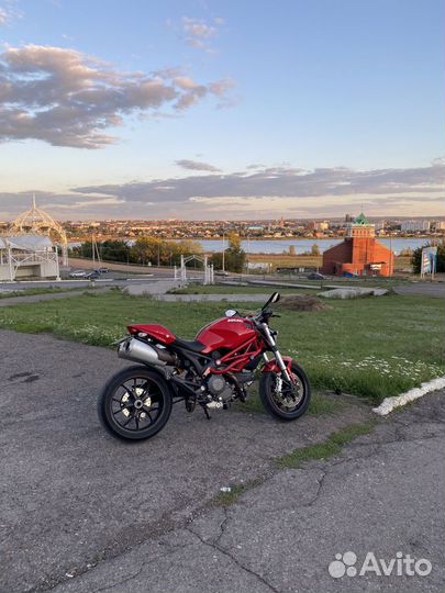 Ducati monster 796 ABS