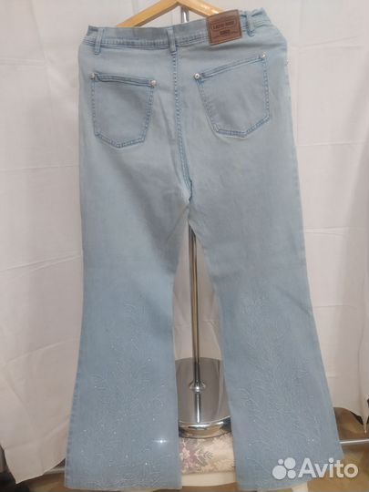 Джинсовые брюки женские со стразами