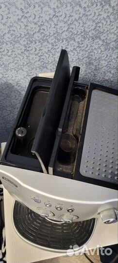 Кофемашина delonghi magnifica