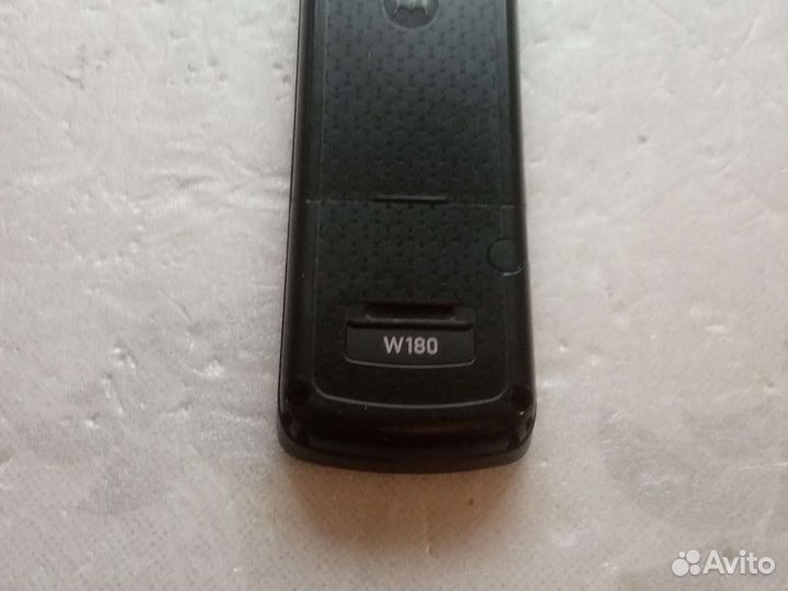 Раритет Motorola w 180