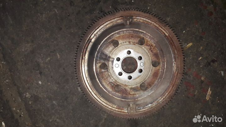 Маховик Audi, Volkswagen 1.6 AHL демпферный