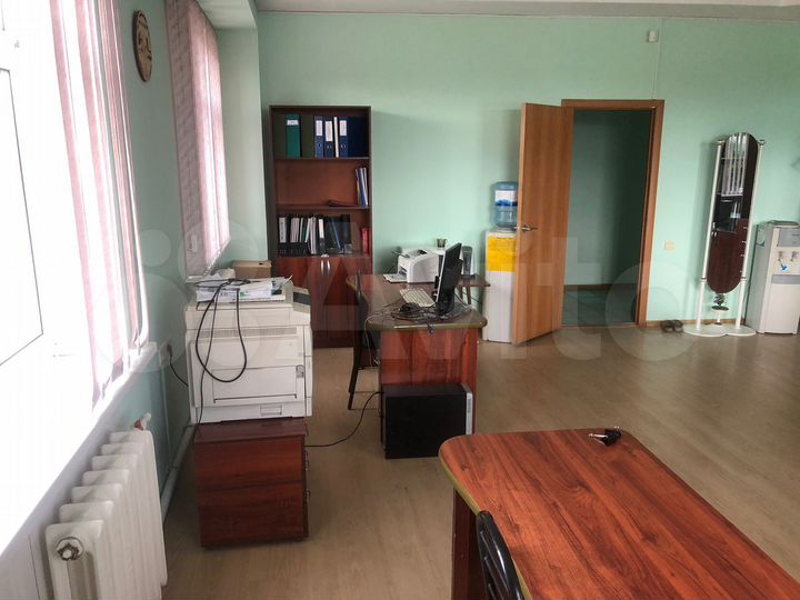 Офис, 200 м²