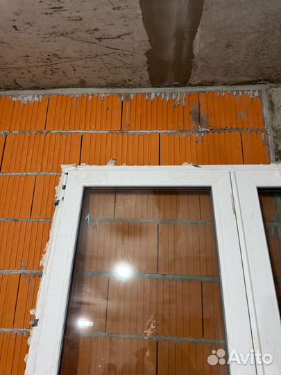 Пластиковая балконная дверь