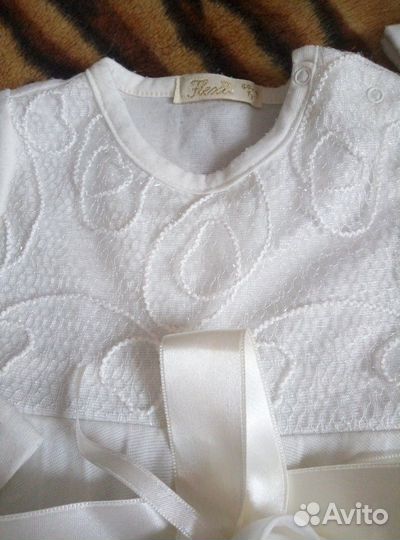 Белое платье