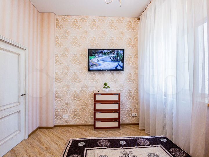 2-к. квартира, 50 м², 1/4 эт.
