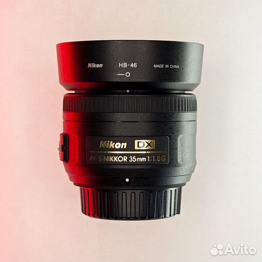 Объектив Nikon Nikkor 35mm f/1.8 G + комплект