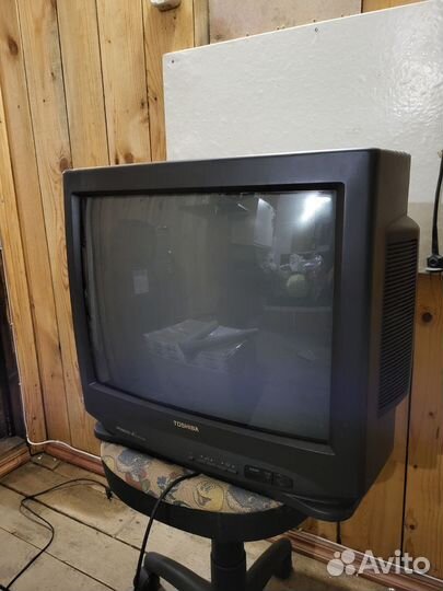 Телевизор Toshiba 2135XSR