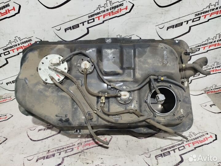 Бензобак mitsubishi pajero IO pajero pinin H61W H62W H66W H67W H71W H72W H76W H77W 2WD 4WD MR342095