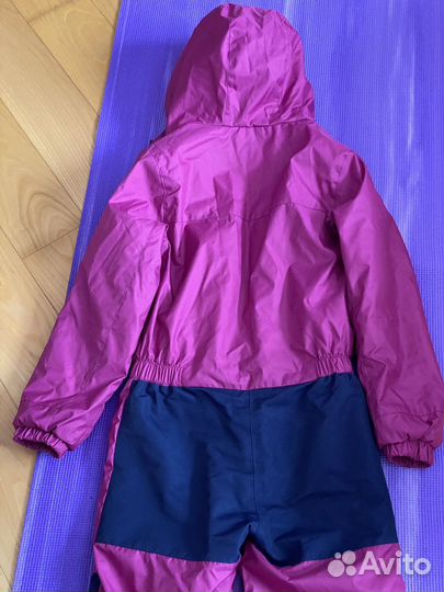 Костюм зимний(комбинезон)декатлон,девочку 140