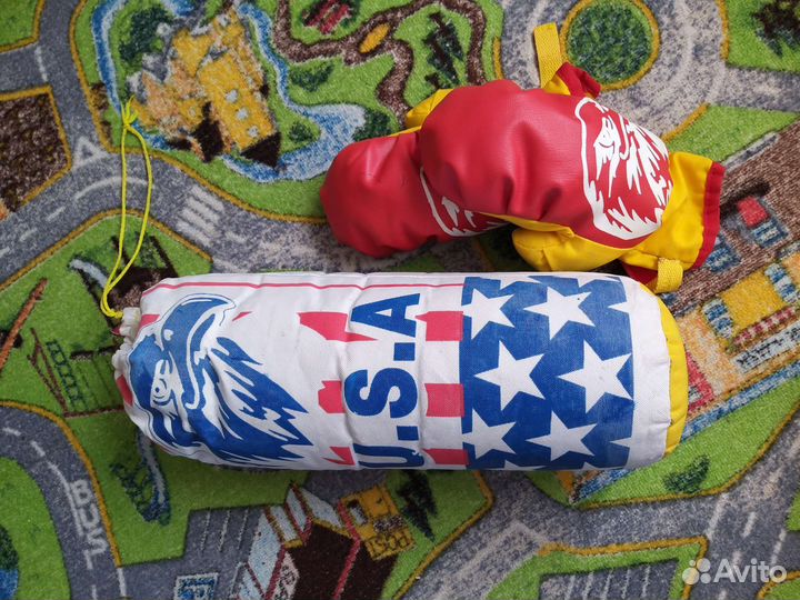 Боксерская груша и перчатки детские