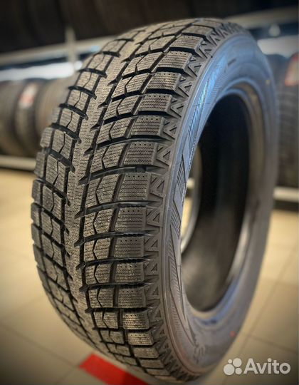 Leao Winter Defender Ice I-15 SUV 215/65 R16 102T