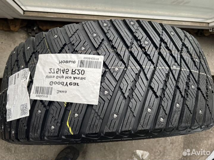Goodyear Ultragrip Ice Arctic 275/45 R20