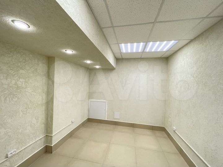 Помещение, 12,1 м2, новый ремонт, первая линия