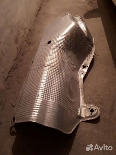 Тепловой экран VAG