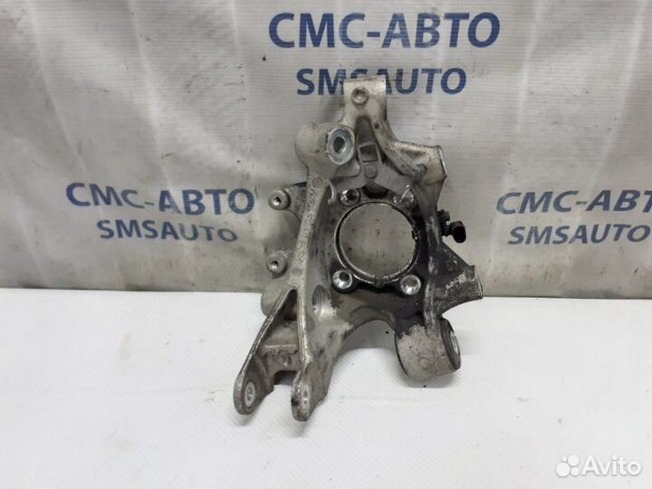 Кулак поворотный задний левый Volkswagen Touareg