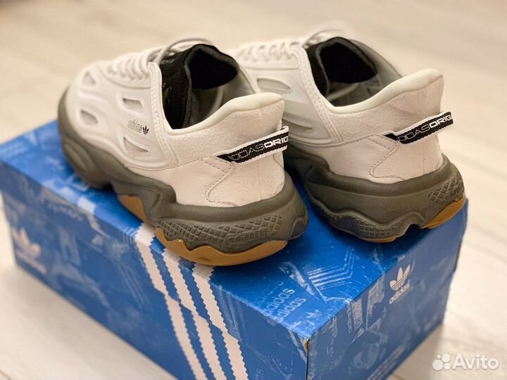 Кроссовки Adidas ozweego celox