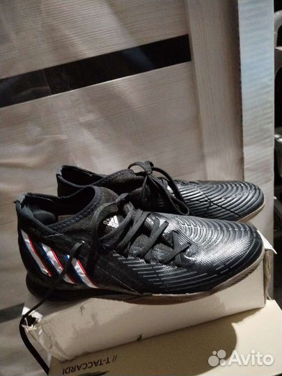 Футзалки adidas predator