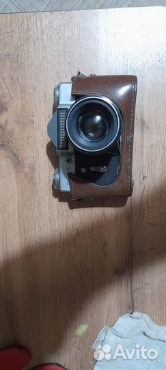 Фотоаппарат Zenit E с объективом helios 44