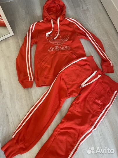 Костюм спортивный Adidas