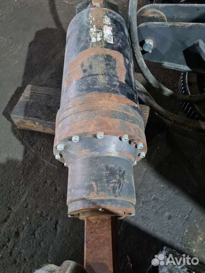 Гидробур гидровращатель Digga