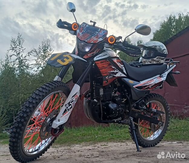 Мотоцикл Racer Pantera 300