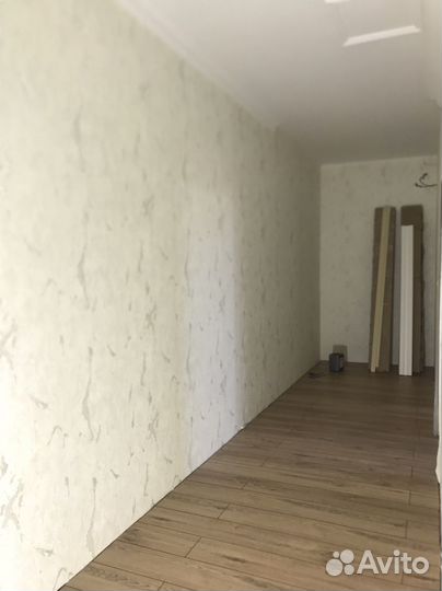 Поклейка обоев