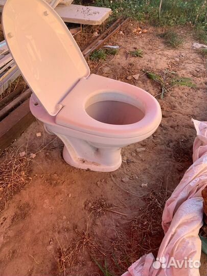 Продам унитаз, раковину б у