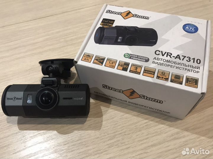 Видеорегистратор Street storm CVR-A7310