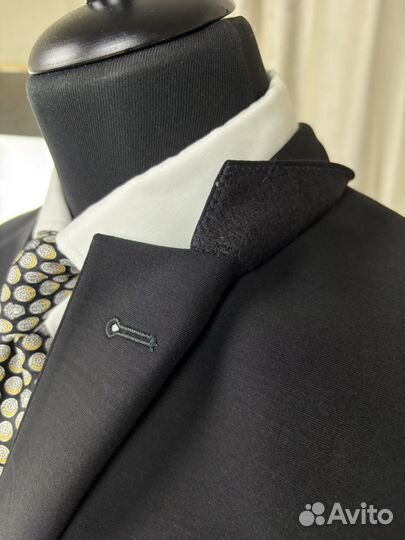 Костюм Armani Collezioni