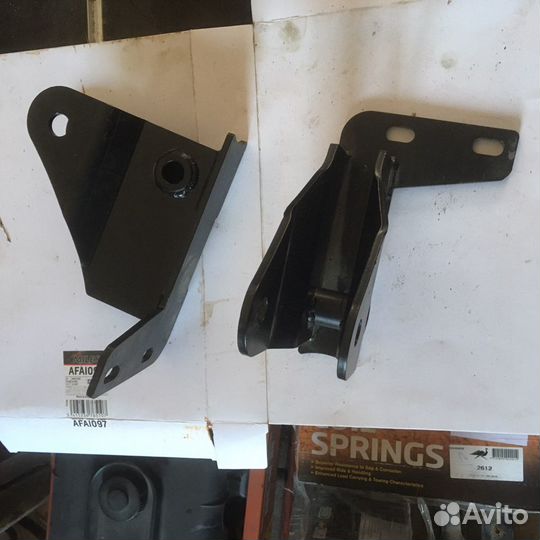 Кастор платы Toyota Land Cruiser 70/80/105