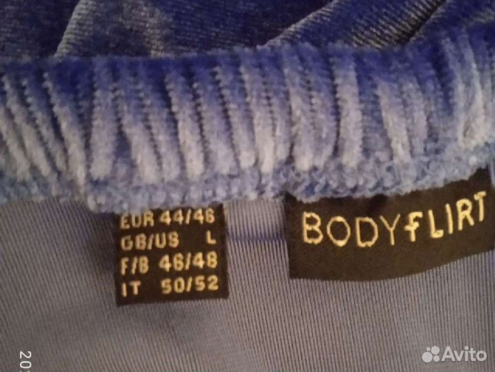 Платье праздничное