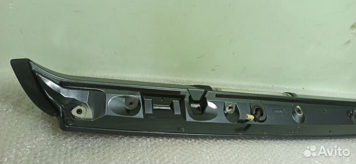 Спойлер двери багажника Toyota RAV4 7608542040 Б/У