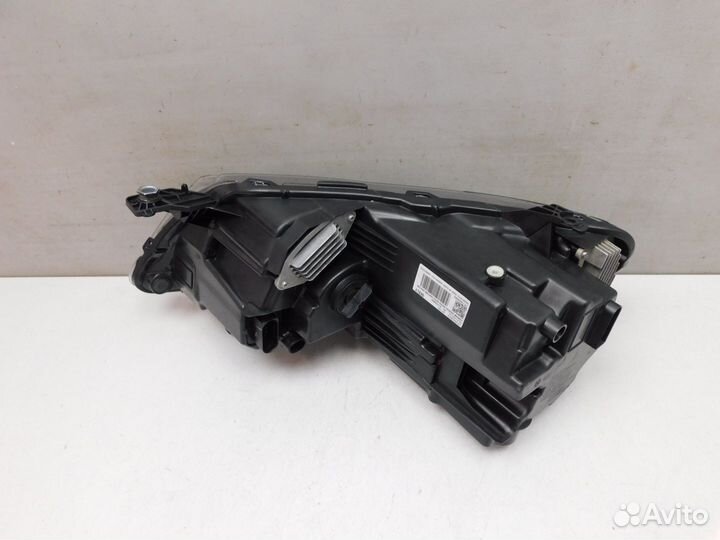 Фара правая Geely Atlas