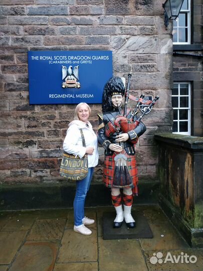 Преподаватель английского языка