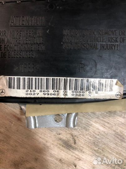 Подушка безопасности боковая передняя правая