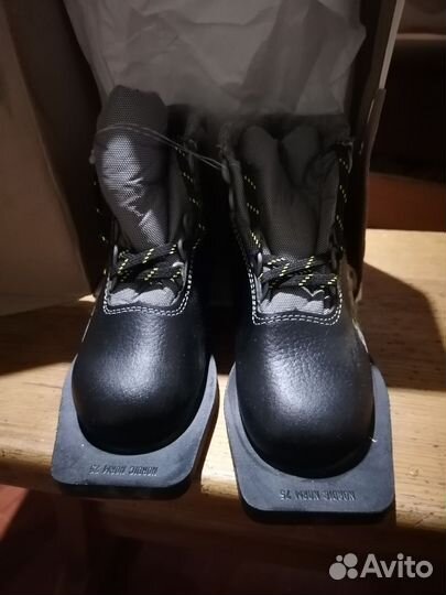 Ботинки для лыж