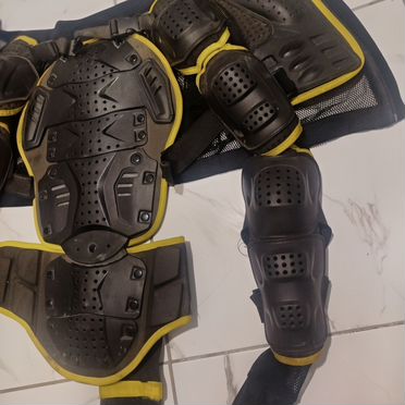 Черепаха для мотокросса