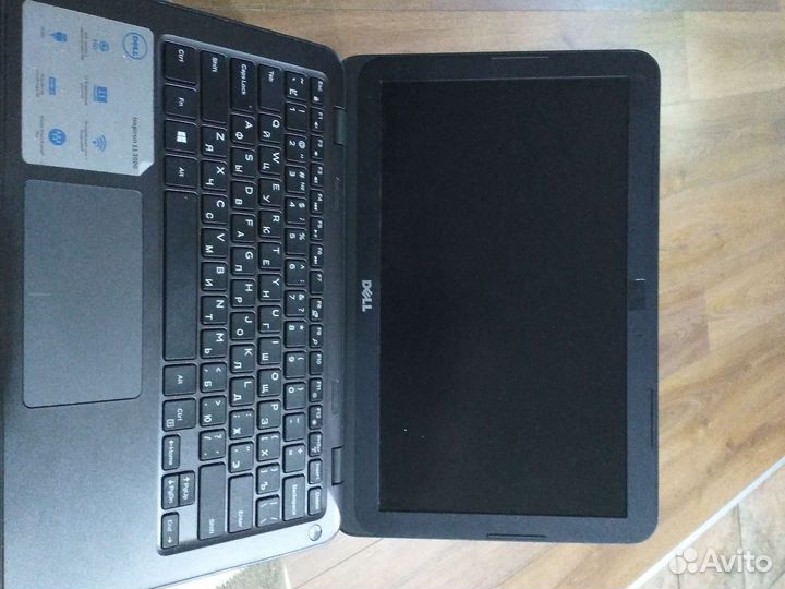 Ноутбук Dell inspiron 11 3000