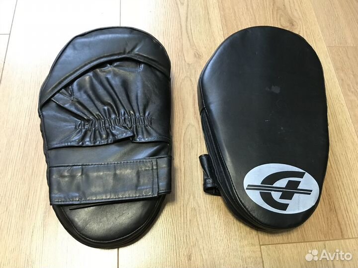 Лапы для единоборств / Боксерские лапы