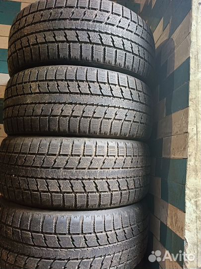 Toyo Observe GSi-5 275/50 R22