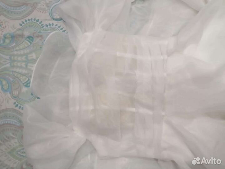 Свадебное платье новое размер 44