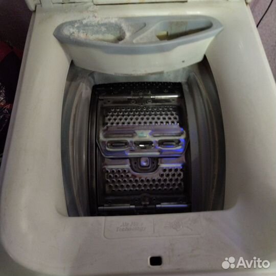 Стиральная машина с вертикальной загрузкой